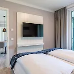 Godewindpark Deluxe-suite 1-04 Mit Gartenblick Und Loggia *