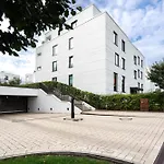 아파트 Godewindpark Deluxe-suite 1-04 Mit Gartenblick Und Loggia *
