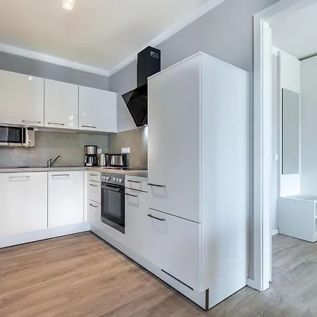 Deluxe-suite 1-04 Mit Gartenblick Und Loggia Lubecca