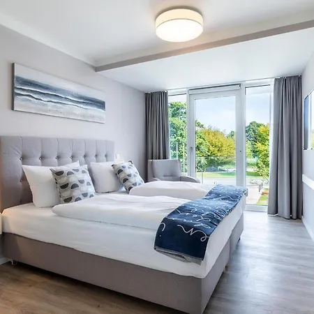 Deluxe-suite 1-04 Mit Gartenblick Und Loggia * Lübeck