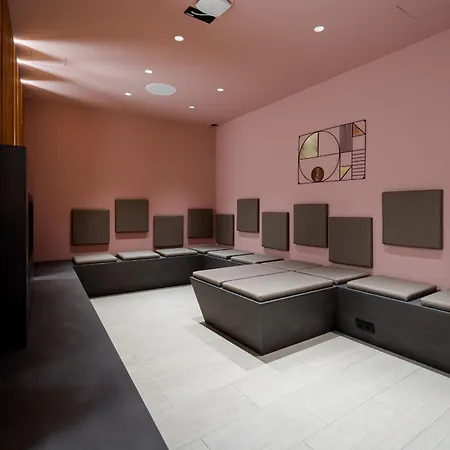 Deluxe-suite 1-04 Mit Gartenblick Und Loggia 아파트 뤼베크