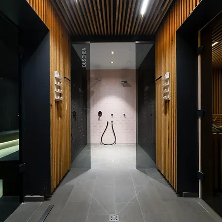 Deluxe-suite 1-04 Mit Gartenblick Und Loggia Appartamento Lubecca