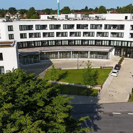 Deluxe-suite 1-04 Mit Gartenblick Und Loggia Apartment